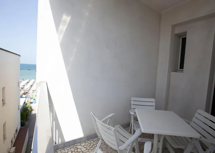 فندق Stella Maris تْشيزيناتيكو